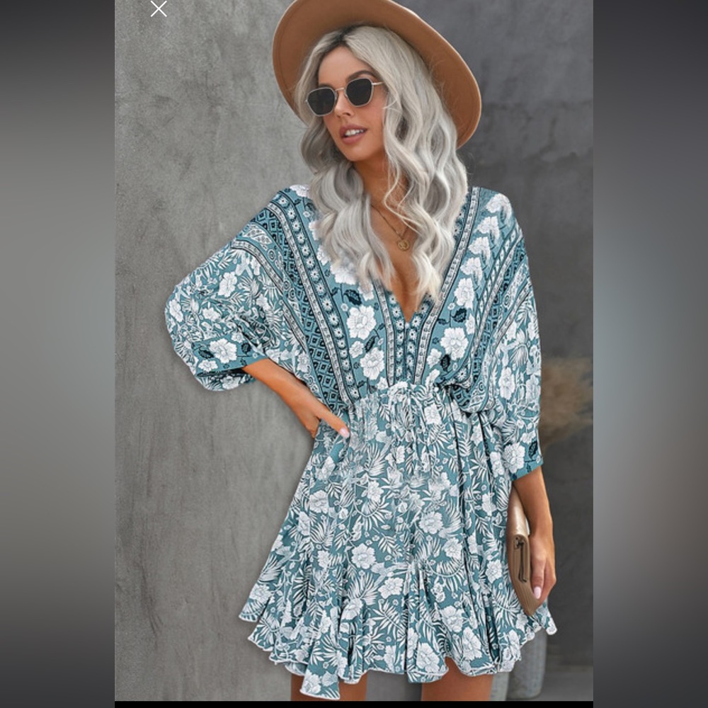 Aakaa green deep V dress small s